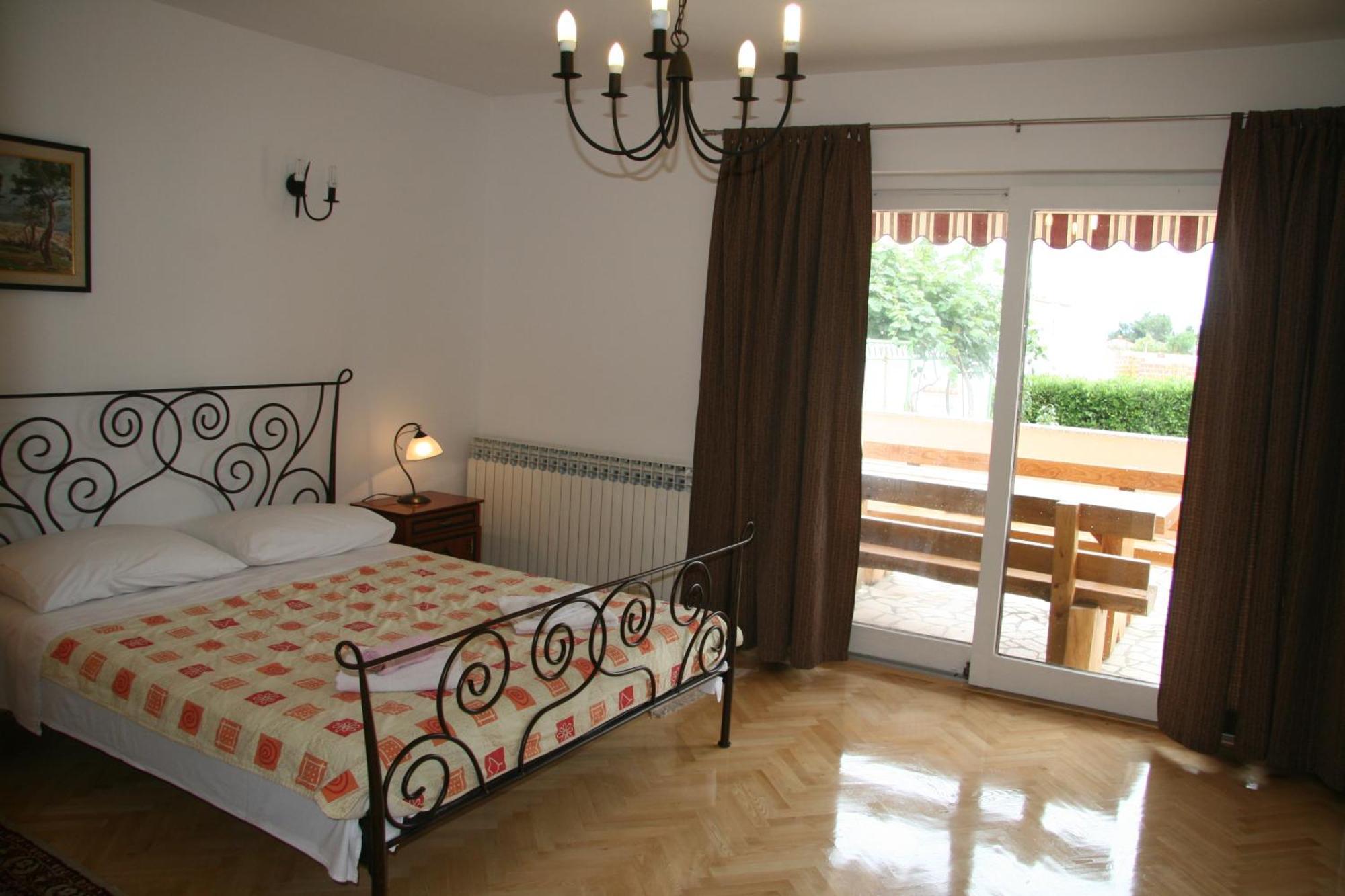 Apartments Karabaic Krk Krk Town Pokoj fotografie