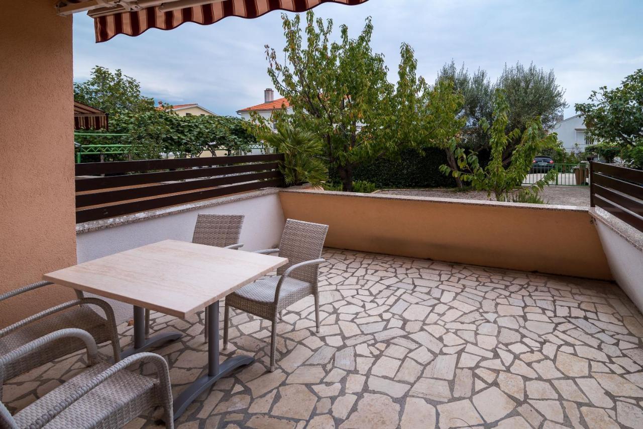 Apartments Karabaic Krk Krk Town Pokoj fotografie